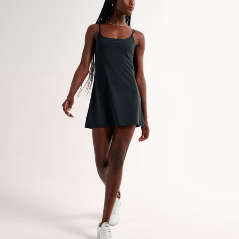 NWT Abercrombie Traveler Exercise Dress